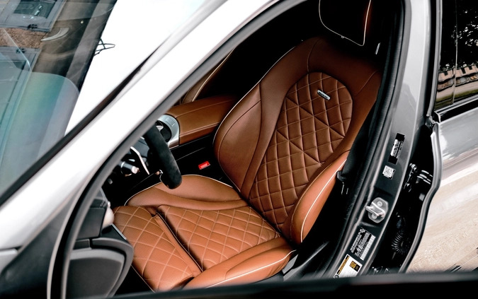 Mercedes-Benz Klasa C cena 319900 przebieg: 83500, rok produkcji 2019 z Pionki małe 596